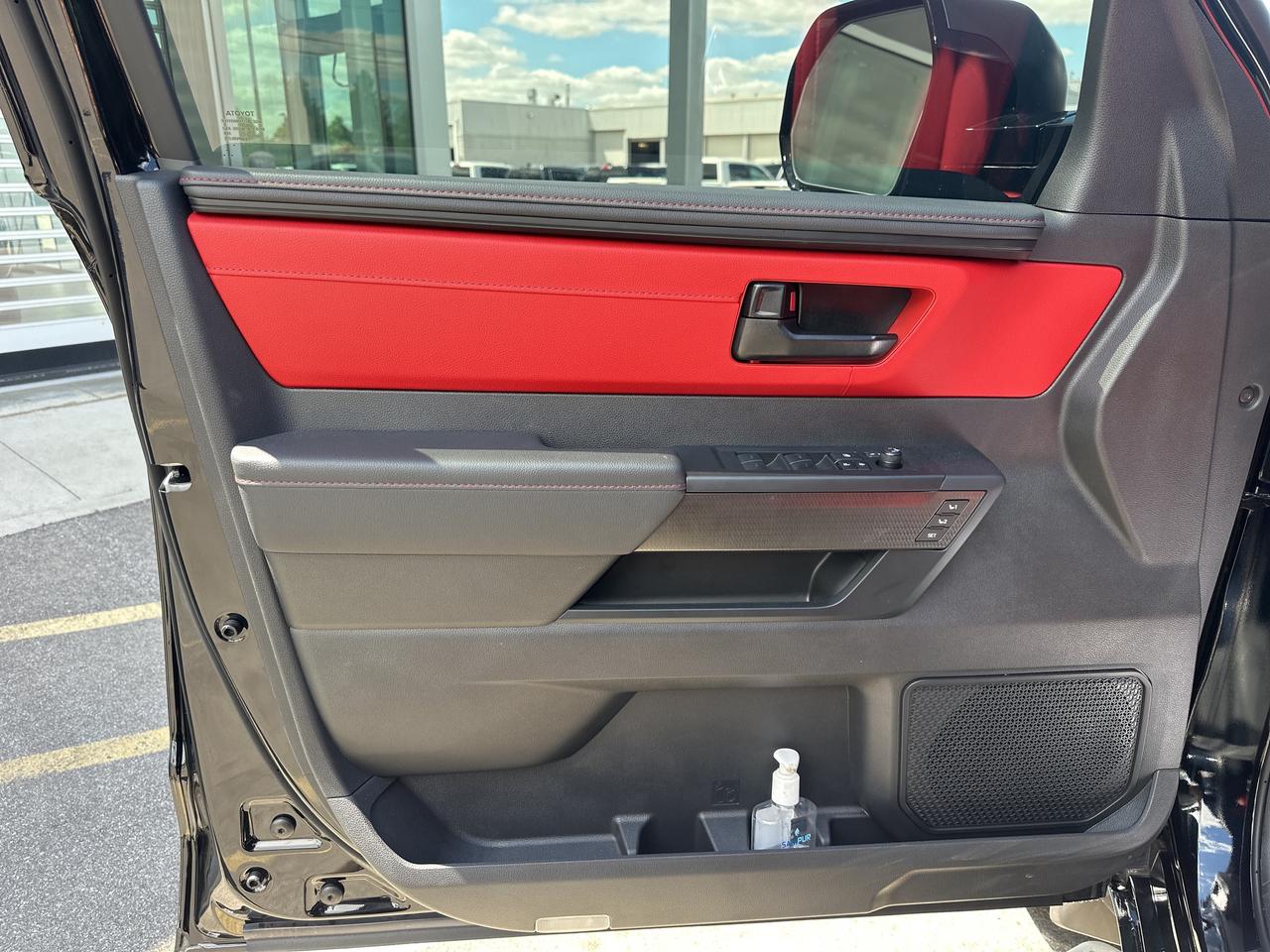 2026 Toyota Tundra LIMITED HYBRID Photo