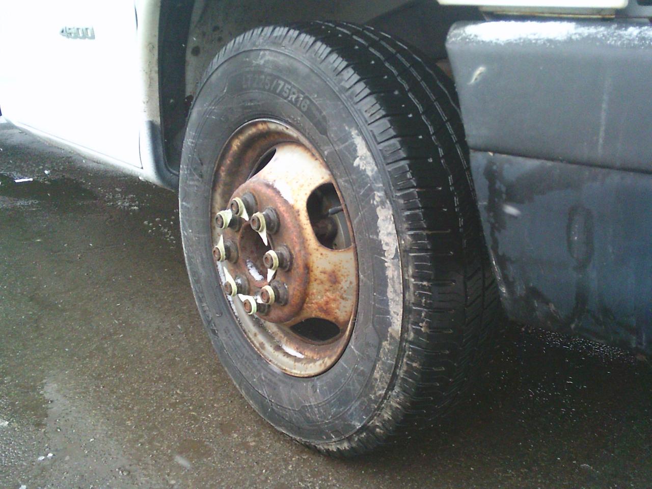 2013 Chevrolet Express Commercial Cutaway 4500 159  WB Photo