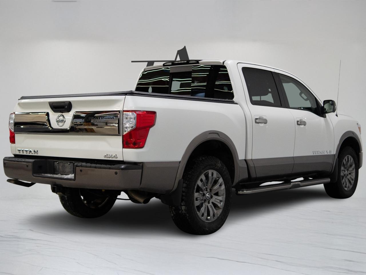 2019 Nissan Titan PLATINUM RESERVE | TONNEAU COVER | FENDER  | 20 IN Photo3