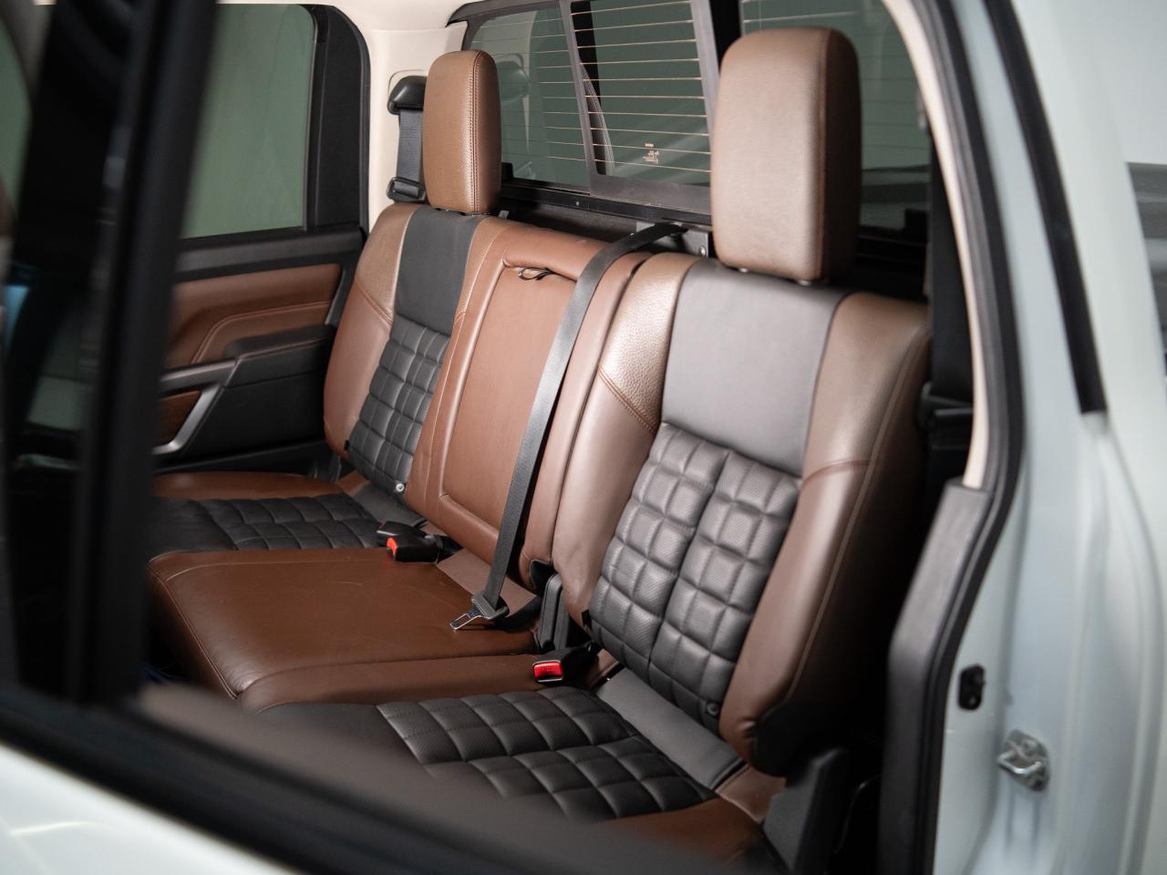 2019 Nissan Titan PLATINUM RESERVE | TONNEAU COVER | FENDER  | 20 IN Photo