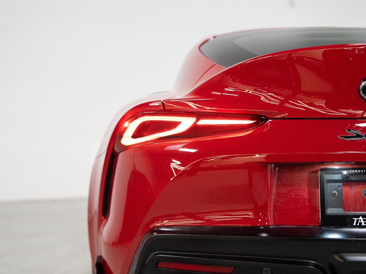 2022 Toyota Supra GR CARBON FIBER | HUD | 19 IN Photo