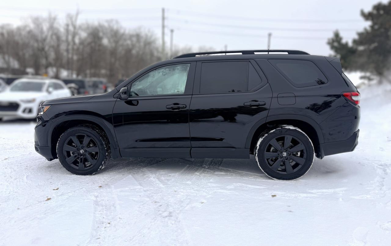 2025 Honda Pilot Black Edition AWD | NAVIGATION | REMOTE START | Photo