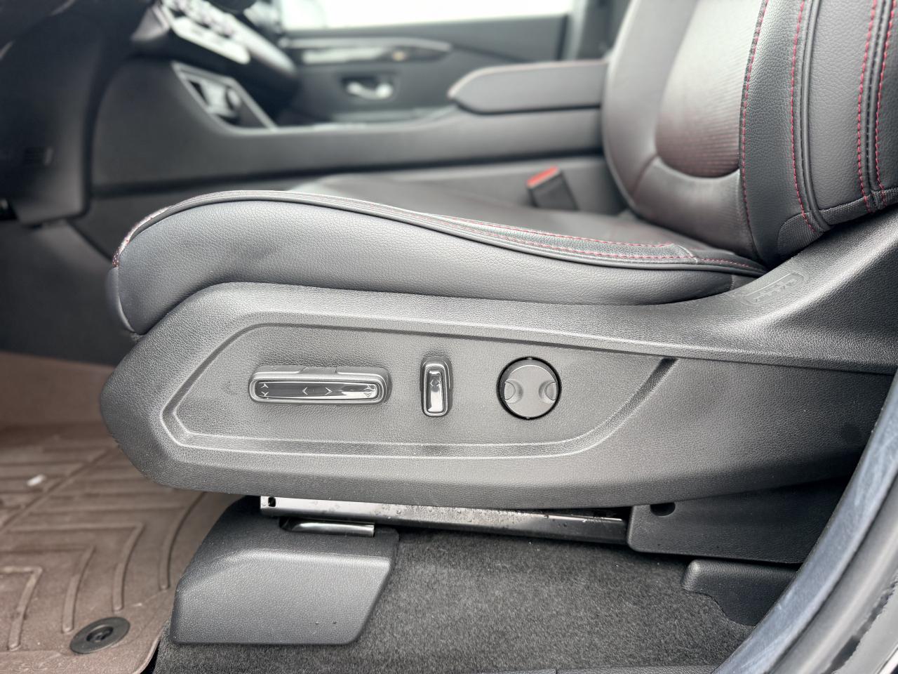 2025 Honda Pilot Black Edition AWD | NAVIGATION | REMOTE START | Photo