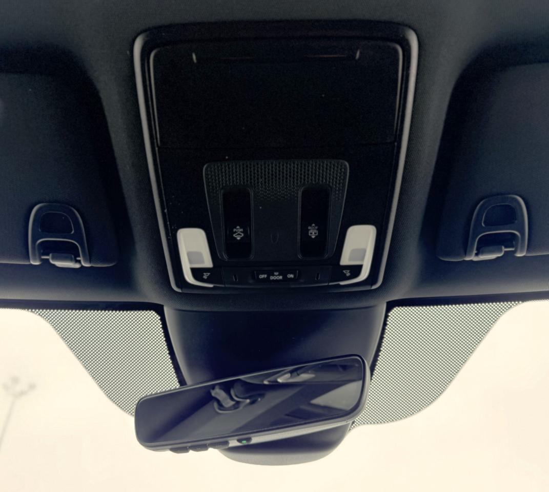 2025 Honda Pilot Black Edition AWD | NAVIGATION | REMOTE START | Photo