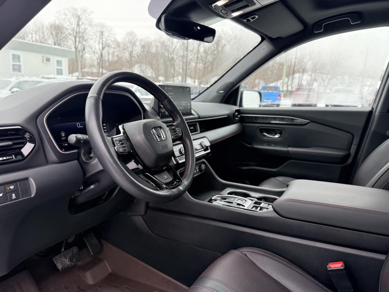 2025 Honda Pilot Black Edition AWD | NAVIGATION | REMOTE START | Photo