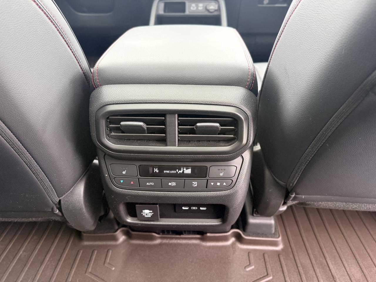 2025 Honda Pilot Black Edition AWD | NAVIGATION | REMOTE START | Photo