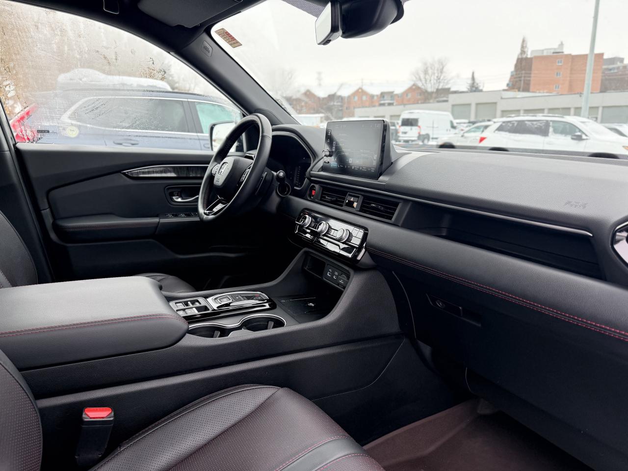 2025 Honda Pilot Black Edition AWD | NAVIGATION | REMOTE START | Photo