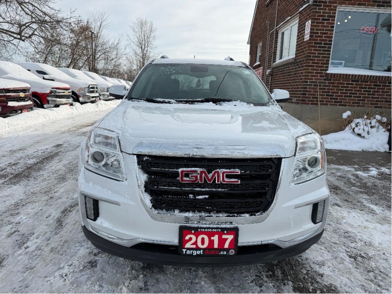 2017 GMC Terrain SLE, Low Mileage, Well Maintained, Drives Great !! Photo1