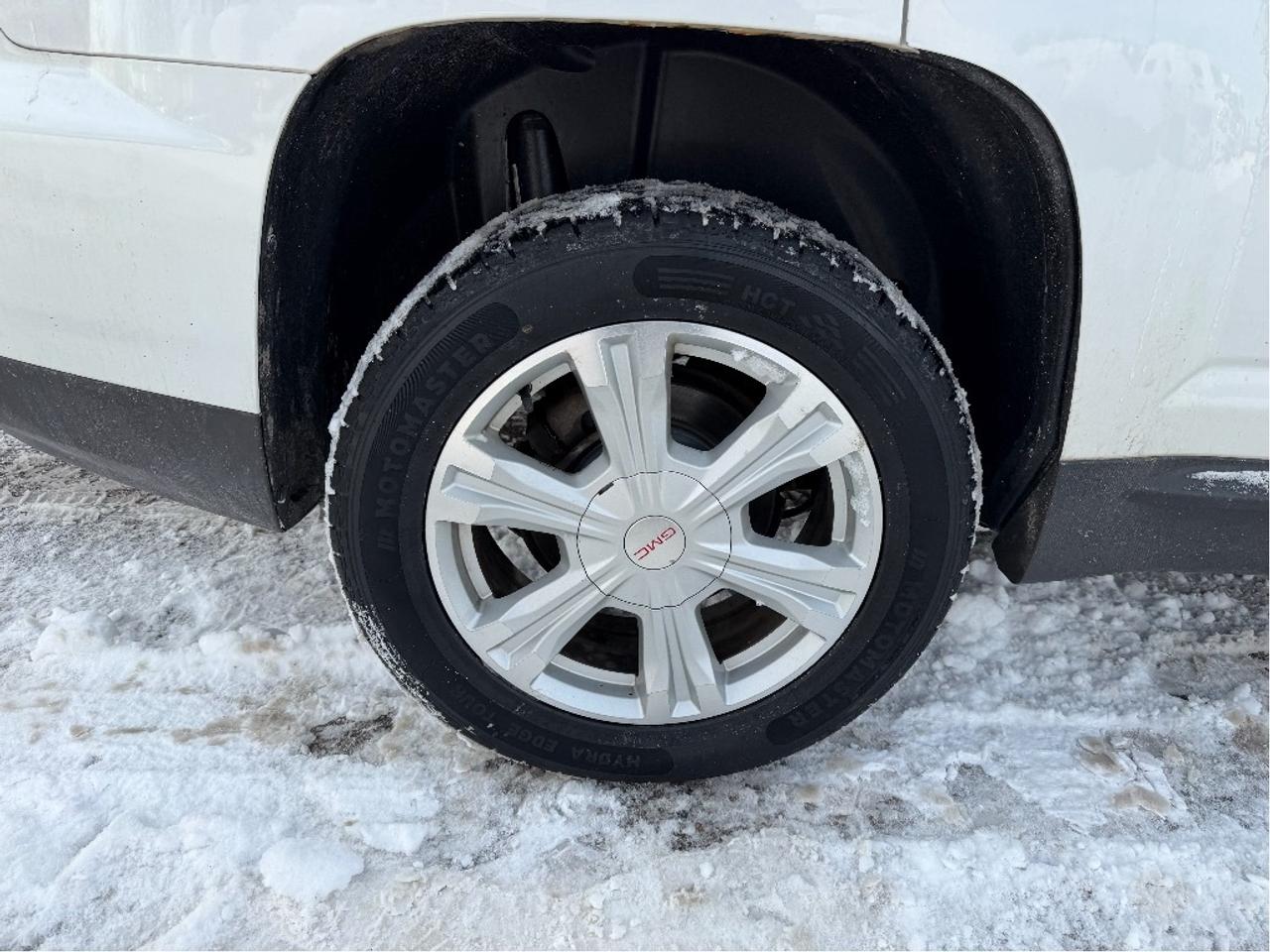 2017 GMC Terrain SLE, Low Mileage, Well Maintained, Drives Great !! Photo