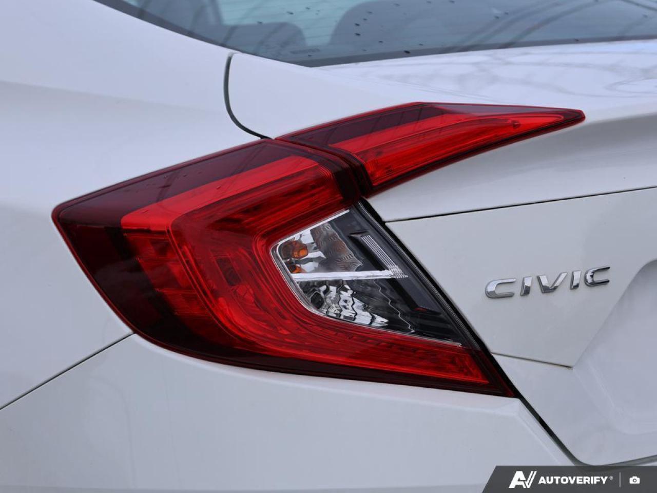 2018 Honda Civic SEDAN Photo