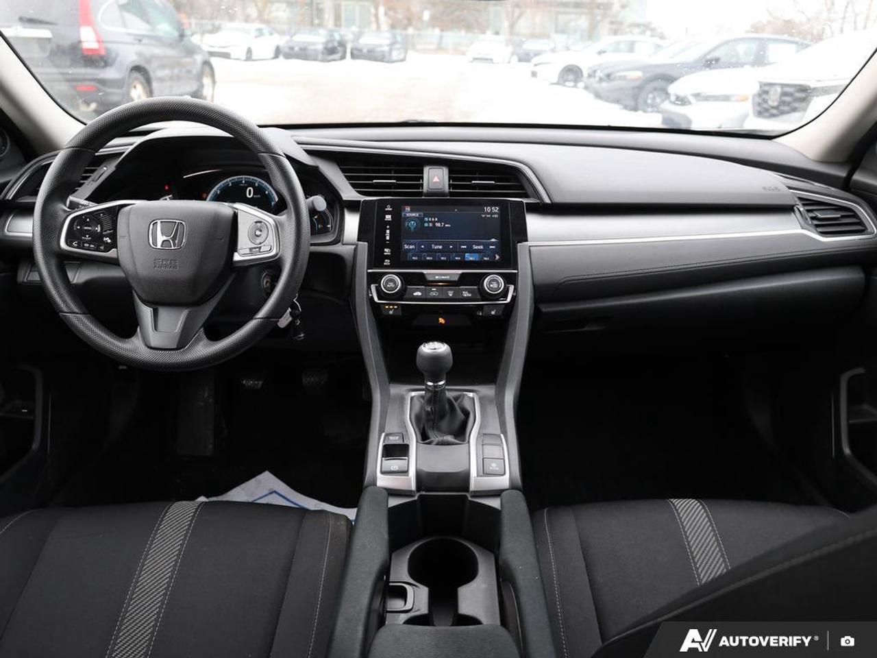 2018 Honda Civic SEDAN Photo