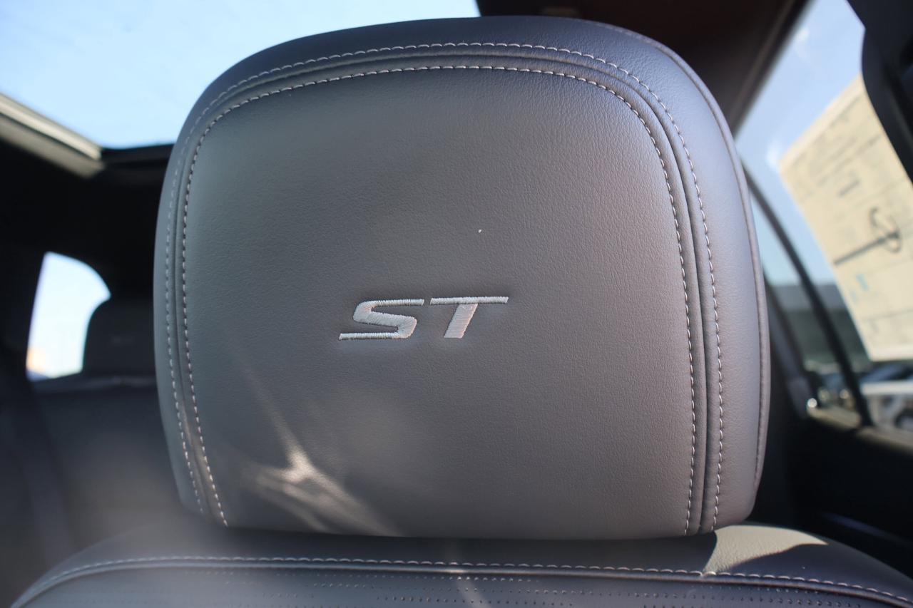 2025 Buick Enclave Sport Touring | Demo Unit | | Power Liftgate | Photo