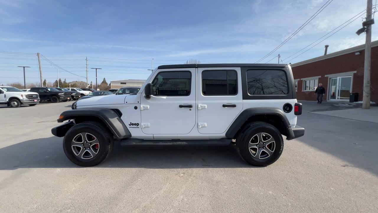2022 Jeep Wrangler Unlimited 4X4 | HARD TOP | CARPLAY | REMOTE START Photo4