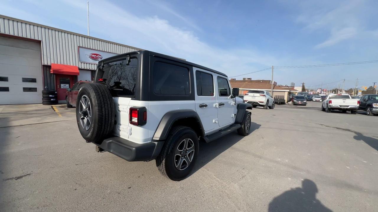 2022 Jeep Wrangler Unlimited 4X4 | HARD TOP | CARPLAY | REMOTE START Photo