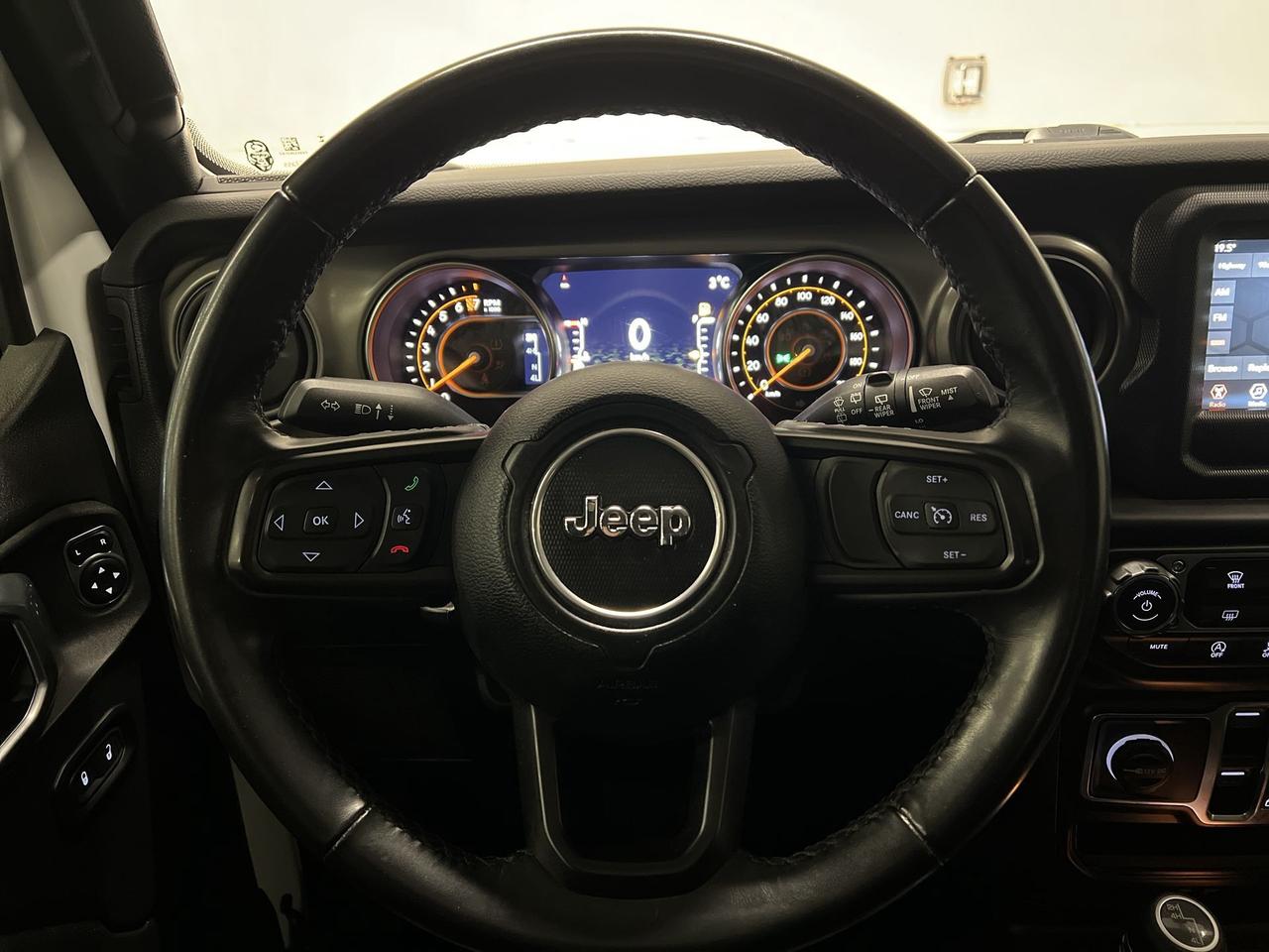 2022 Jeep Wrangler Unlimited 4X4 | HARD TOP | CARPLAY | REMOTE START Photo