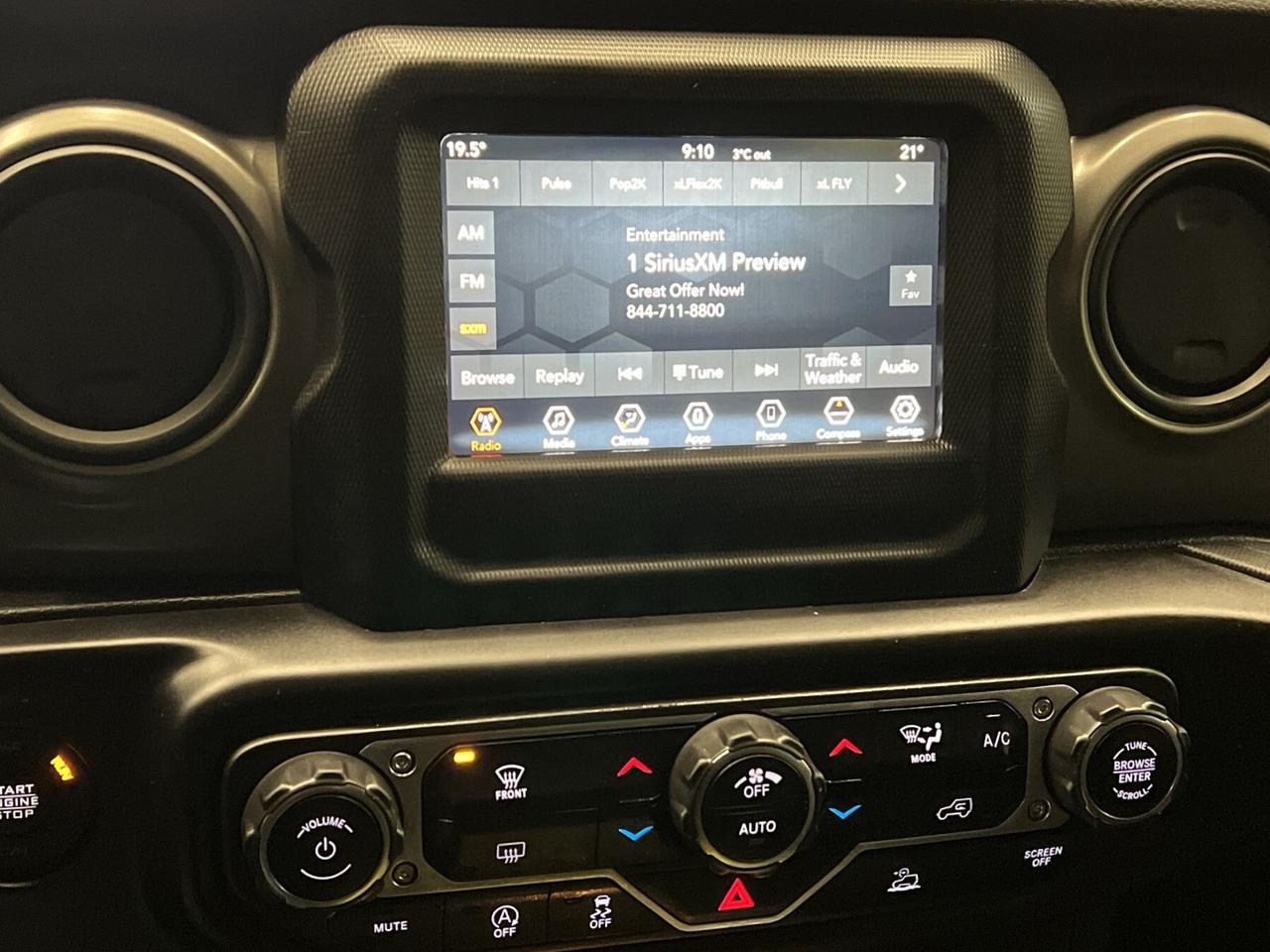 2022 Jeep Wrangler Unlimited 4X4 | HARD TOP | CARPLAY | REMOTE START Photo