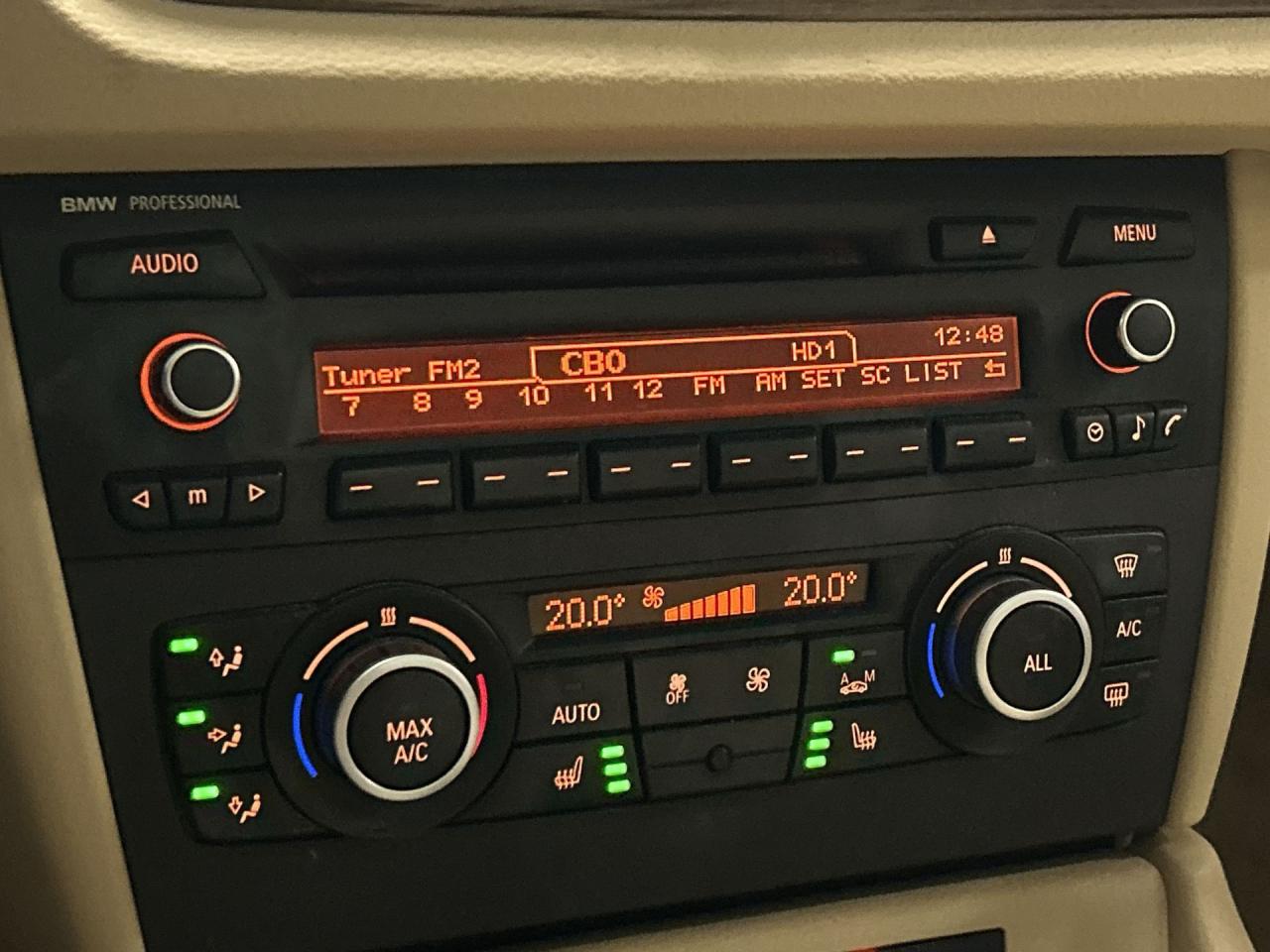 2014 BMW X1 XDRIVE 28I | HTD LEATHER | PANO ROOF | 17IN ALLOYS Photo