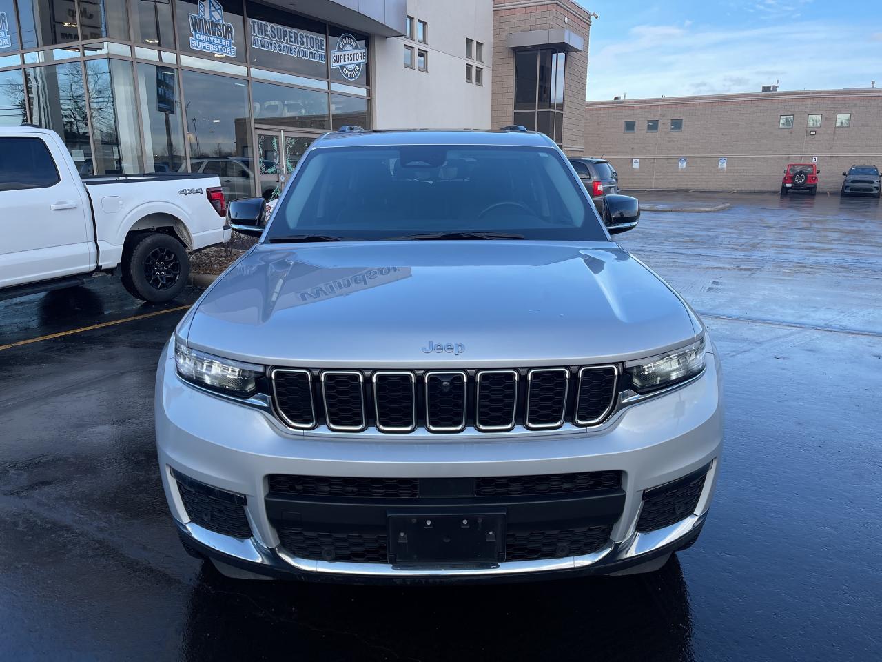 2022 Jeep Grand Cherokee PANORAMIC SUNROOF / NAV / LUXURY TECH GROUP Photo