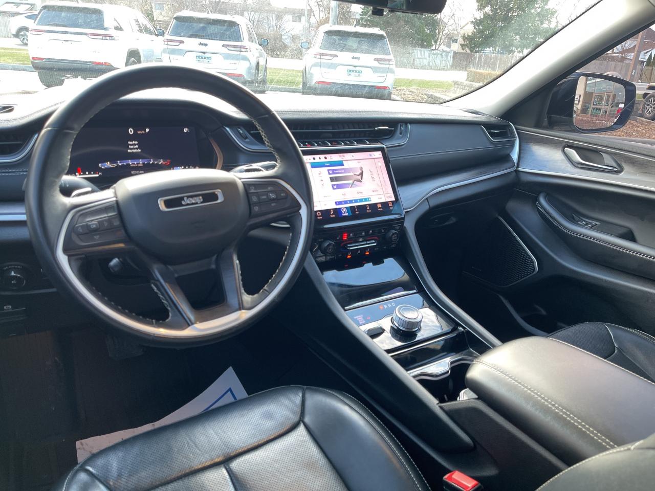 2022 Jeep Grand Cherokee PANORAMIC SUNROOF / NAV / LUXURY TECH GROUP Photo