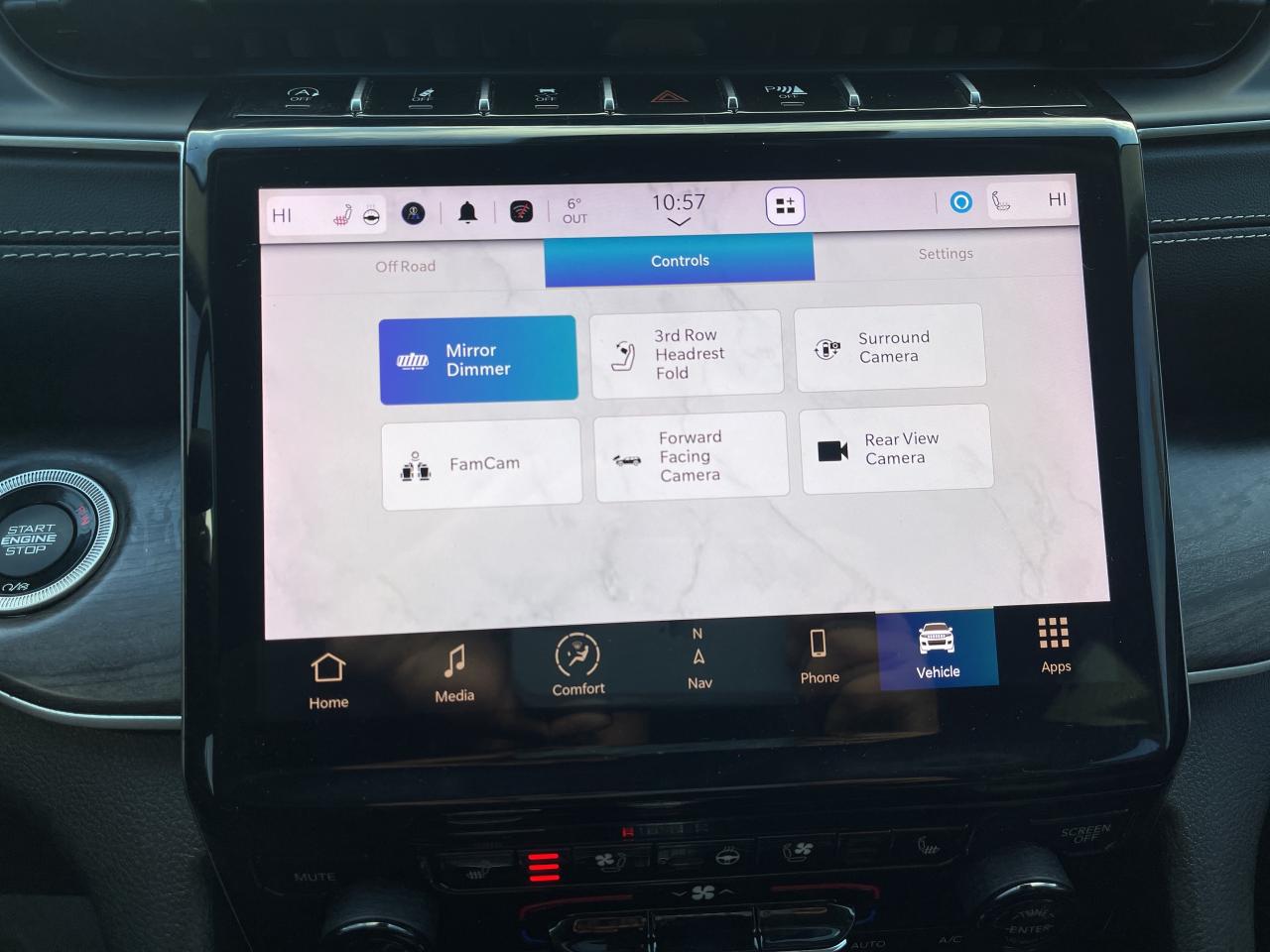 2022 Jeep Grand Cherokee PANORAMIC SUNROOF / NAV / LUXURY TECH GROUP Photo