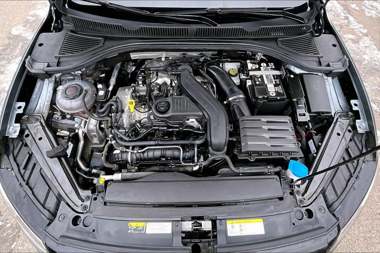 2023 Volkswagen Jetta Comfortline Sport | Heated Leather | Sunroof | FWD Photo