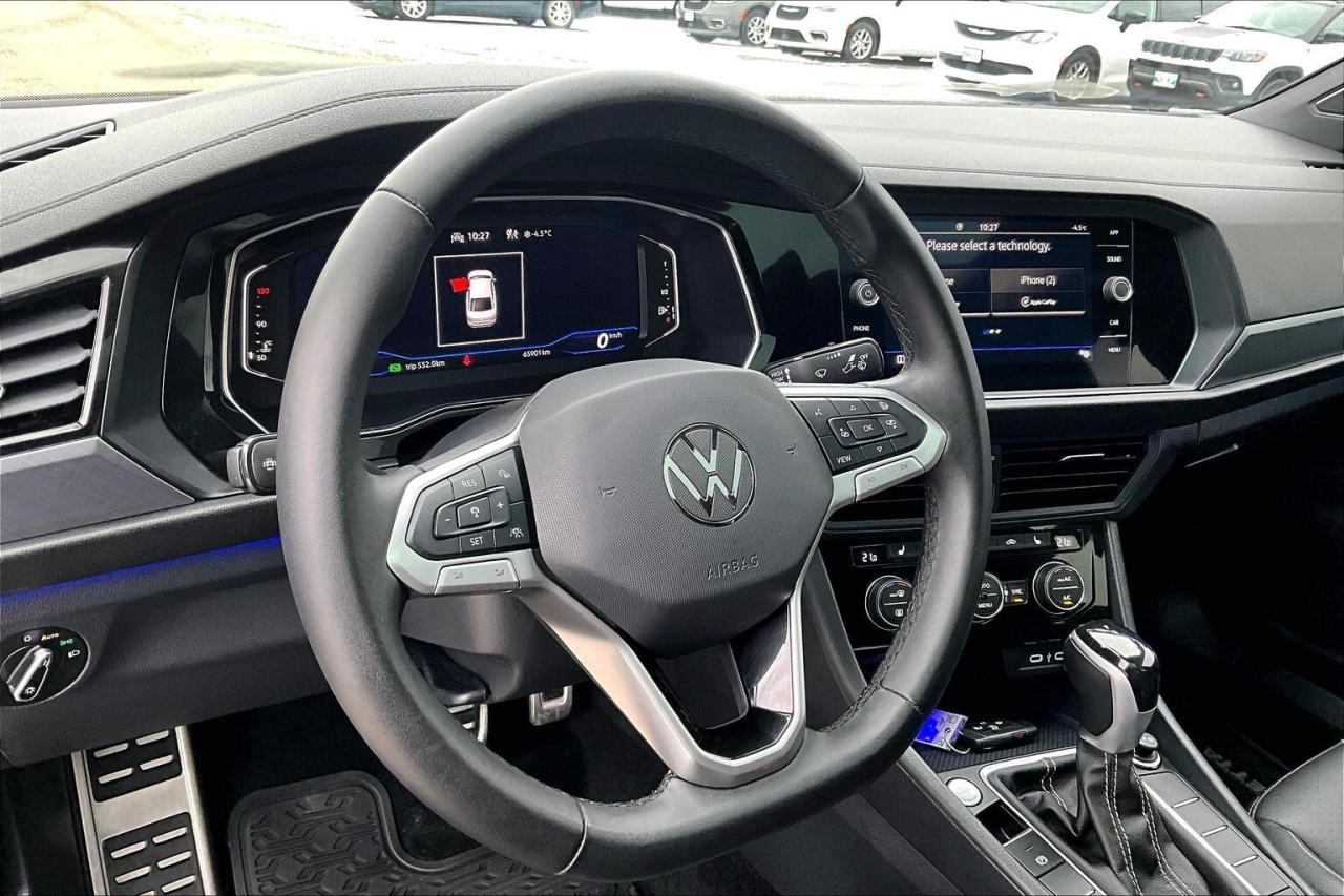 2023 Volkswagen Jetta Comfortline Sport | Heated Leather | Sunroof | FWD Photo