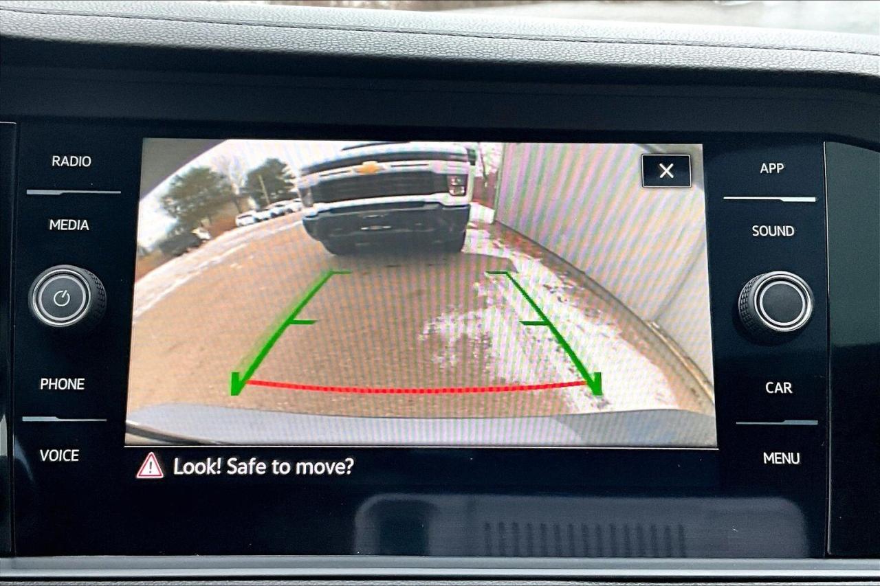 2023 Volkswagen Jetta Comfortline Sport | Heated Leather | Sunroof | FWD Photo