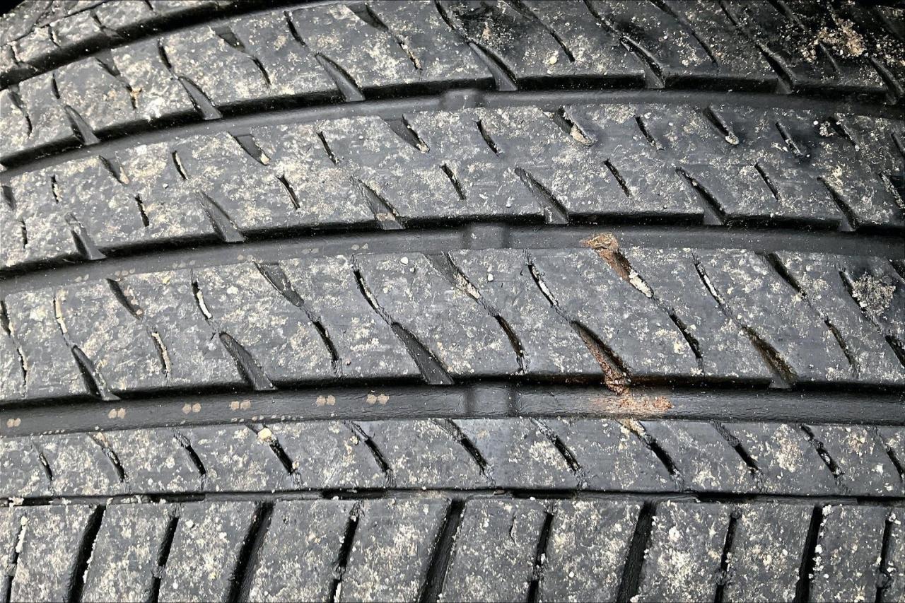 2023 Volkswagen Jetta Comfortline Sport | Heated Leather | Sunroof | FWD Photo