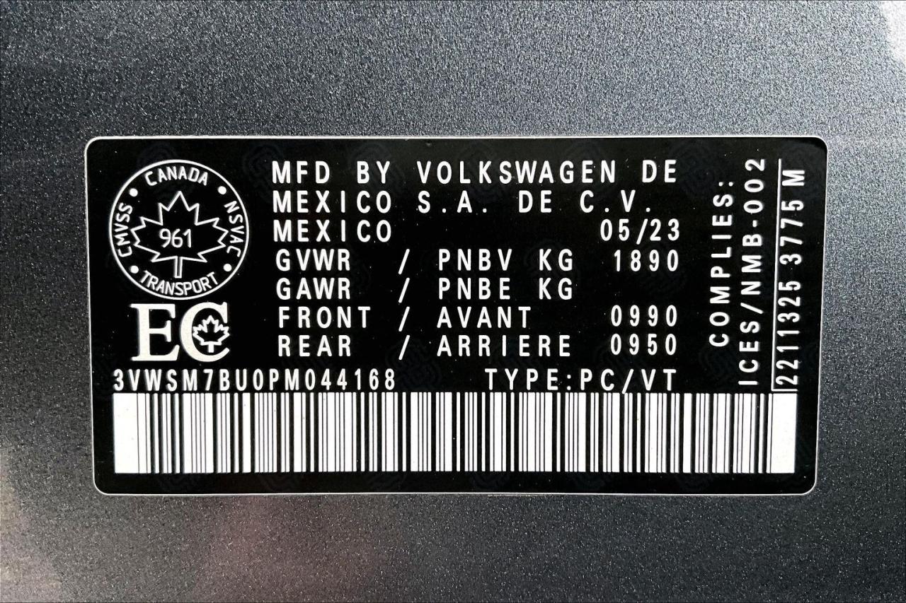 2023 Volkswagen Jetta Comfortline Sport | Heated Leather | Sunroof | FWD Photo