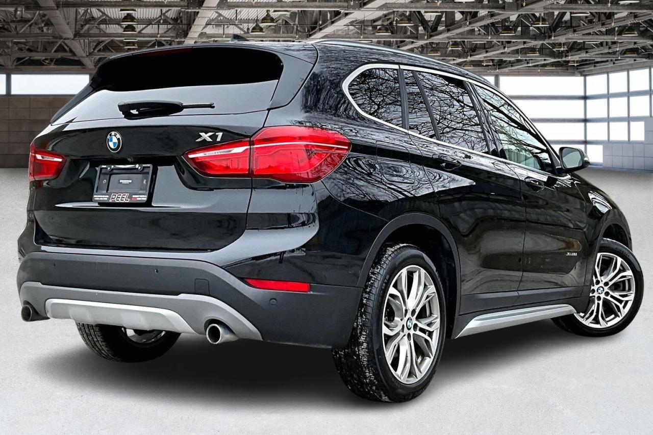 2017 BMW X1 28i |Prem Enhanced |Heated Leather |Panoroof | AWD Photo