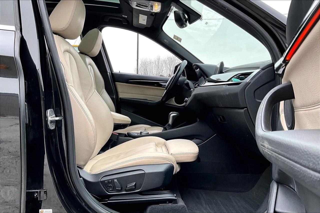 2017 BMW X1 28i |Prem Enhanced |Heated Leather |Panoroof | AWD Photo