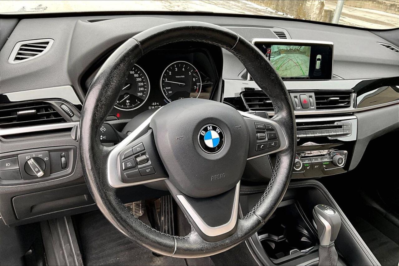 2017 BMW X1 28i |Prem Enhanced |Heated Leather |Panoroof | AWD Photo