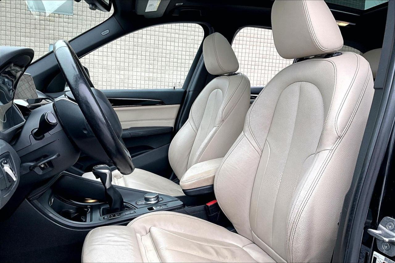 2017 BMW X1 28i |Prem Enhanced |Heated Leather |Panoroof | AWD Photo