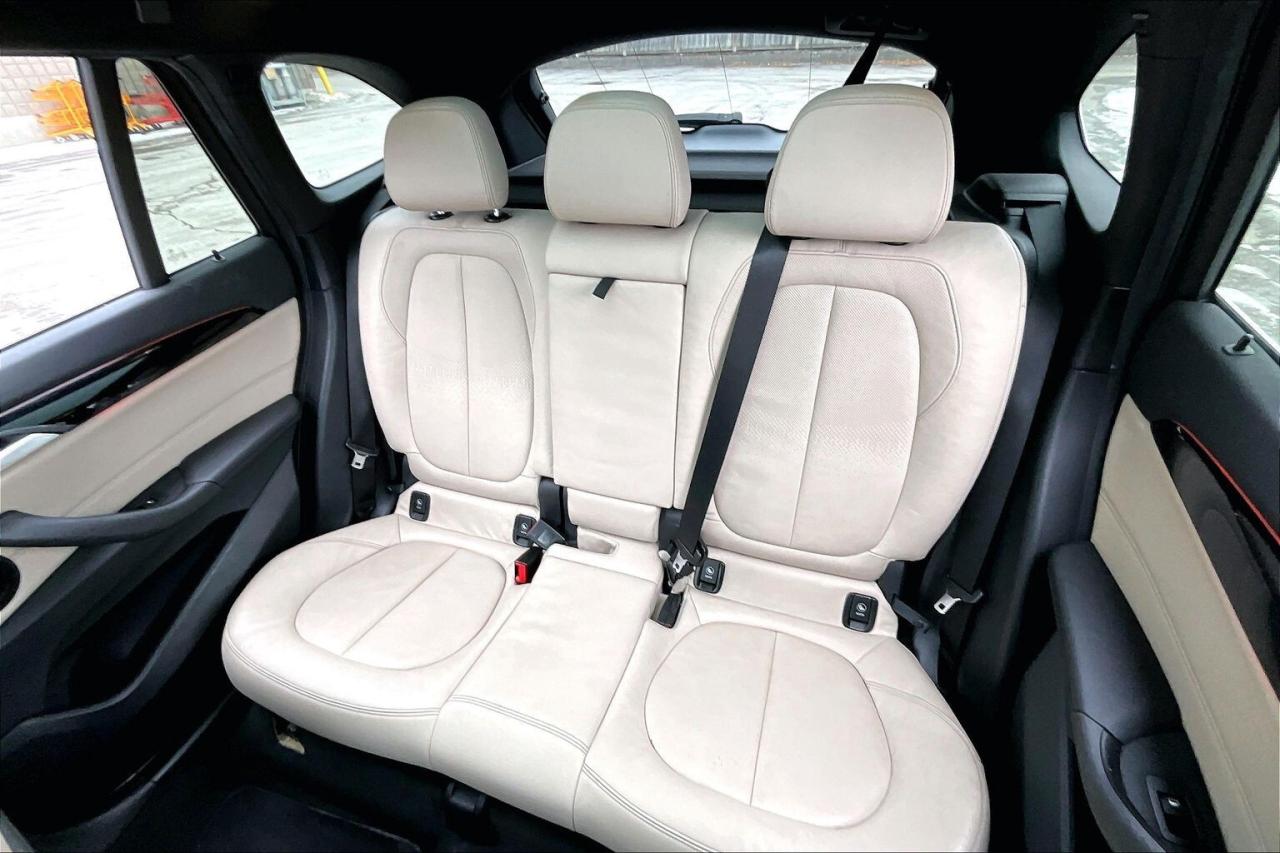 2017 BMW X1 28i |Prem Enhanced |Heated Leather |Panoroof | AWD Photo