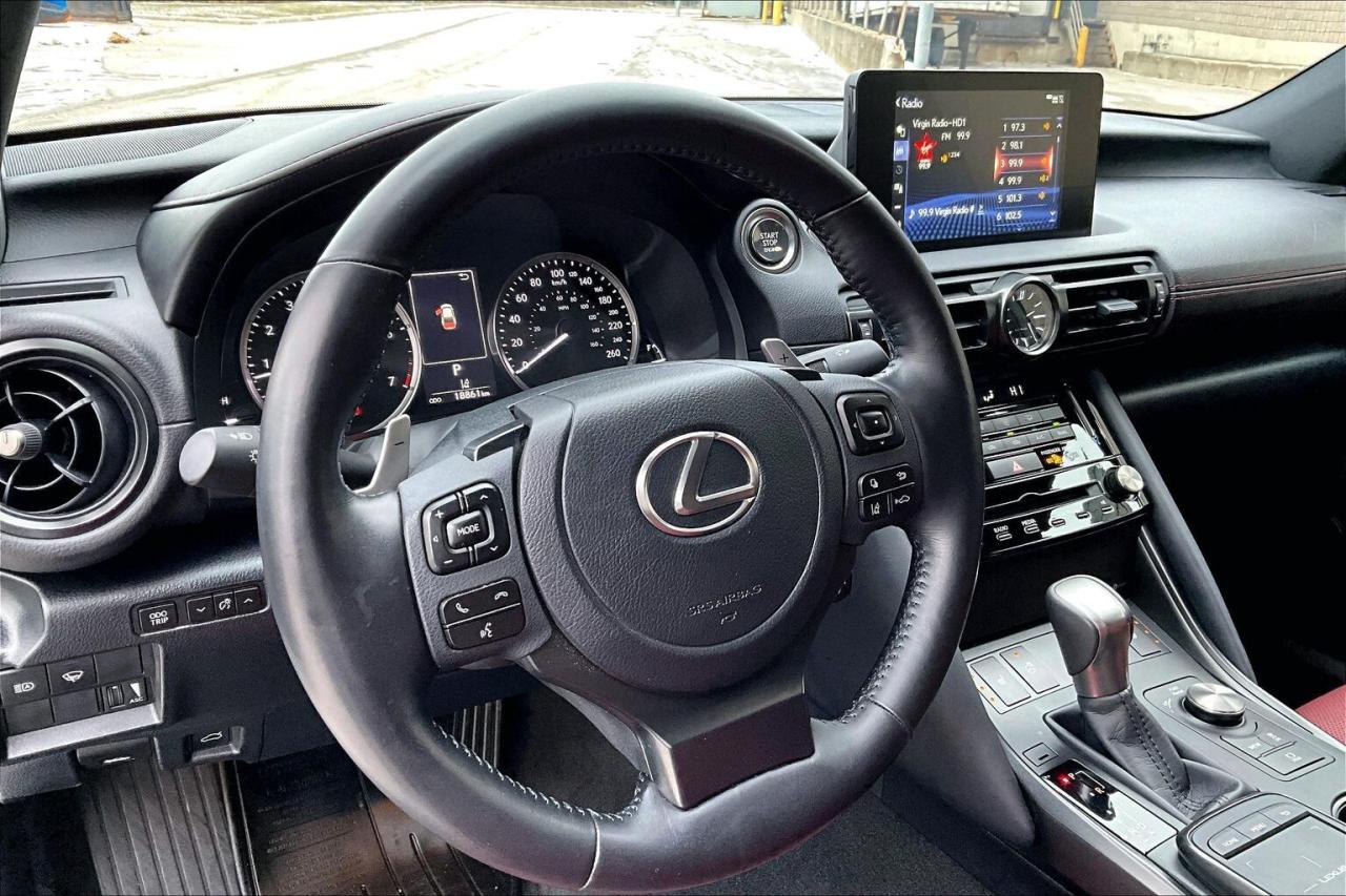 2024 Lexus IS IS300 F Sport Design AWD Photo