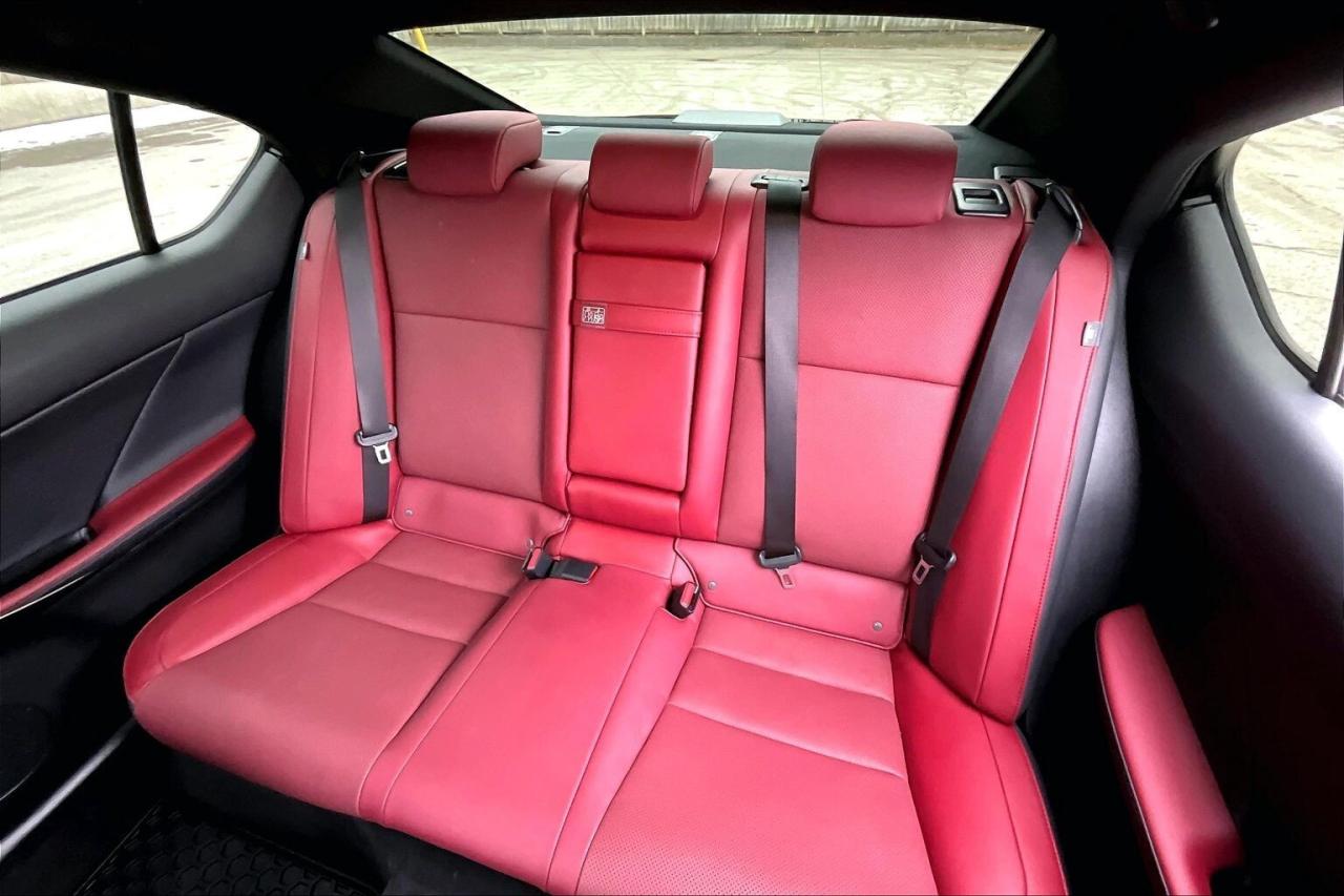 2024 Lexus IS IS300 F Sport Design AWD Photo