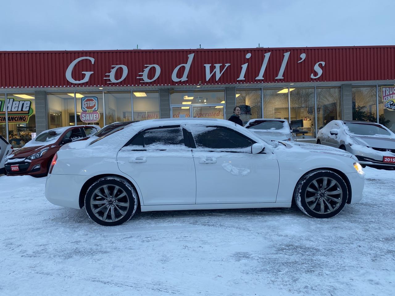 HEATED LEATHER SEATS, SUNROOF, BLUETOOTH, NAVIGATION, BACK UP CAMERA, BACK UP SENSOR & REMOTE START! APPLY ONLINE FOR PREAPPROVAL ON FINANCING TODAY Low bank financing rates! Good or bad credit welcome. Let us help restore your credit history. In house financing available as well at reasonable rates! Easy online credit application 24/7 on our website. We have over 250 quality pre-owned vehicles in stock at all times with fresh units arriving daily! Click our banner to view our entire inventory. Buy with confidence when you shop at Goodwills . We are a family owned business serving the community and many other cities such as Kitchener, London, St. Thomas, Tillsonburg, Cambridge, Guelph, Mississauga, Hamilton, Brantford, Oakville, Ingersoll and Woodstock. Vehicle history reports are always available and we are a full disclosure dealer. We service what we sell in our large six bay service shop. Our vehicles are certified and detailed. Of course trade-ins are always welcome. We thank you for your consideration at Goodwills, where you will find big city selection at small town pricing. All prices are plus HST and LICENSING