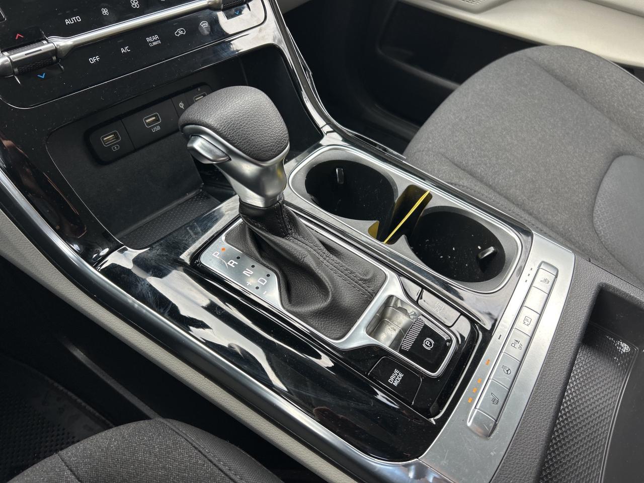 2022 Kia Carnival LX+, CLEAN CARFAX, 8 PASS, POWER SLIDING DOORS! - Photo #22