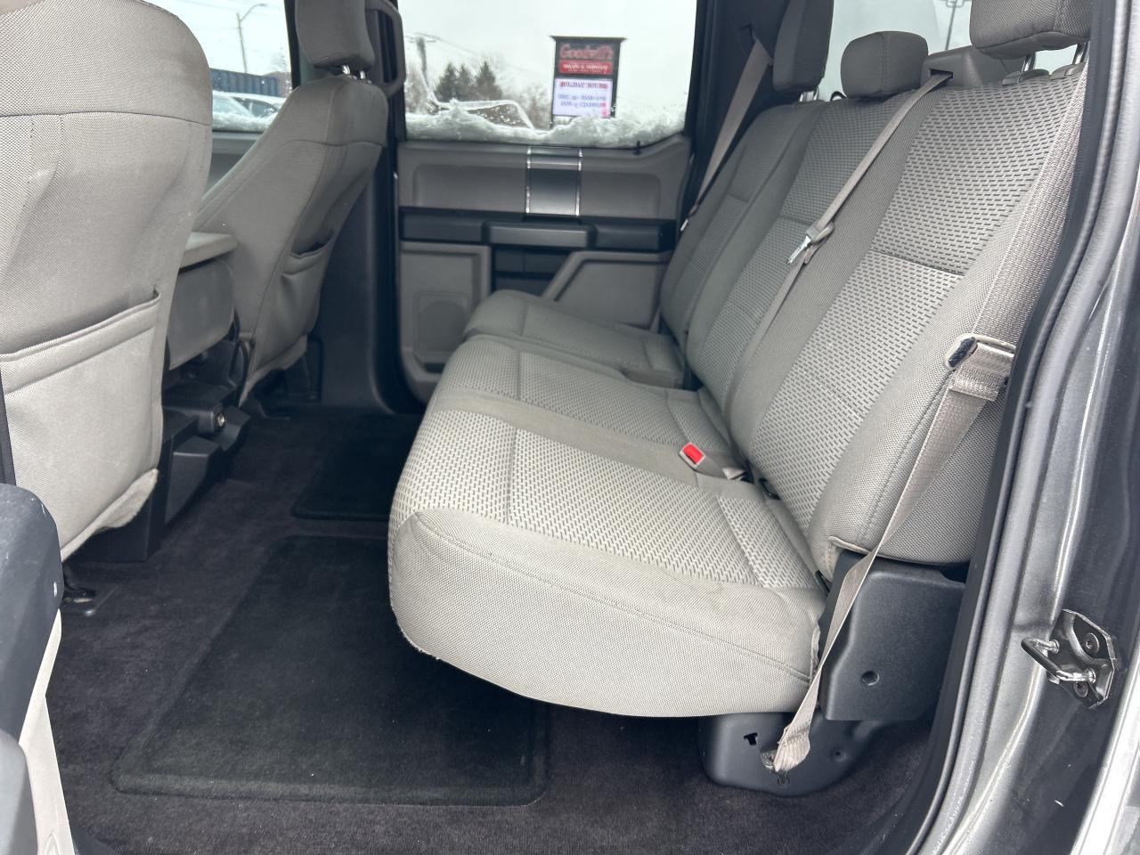 2016 Ford F-150 XLT, BACK UP CAMERA, CLEAN CARFAX! - Photo #14