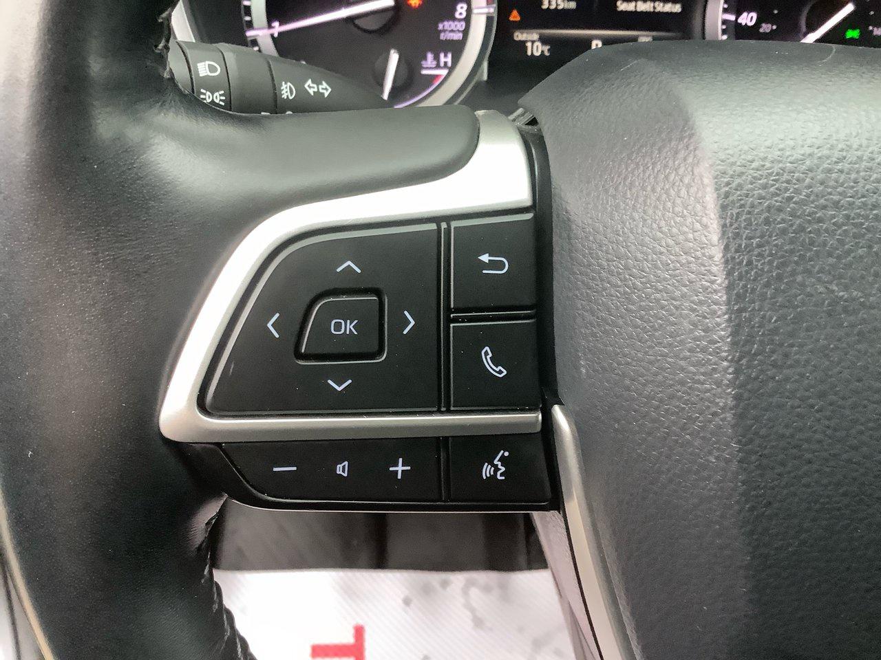 2022 Toyota Highlander XLE Photo