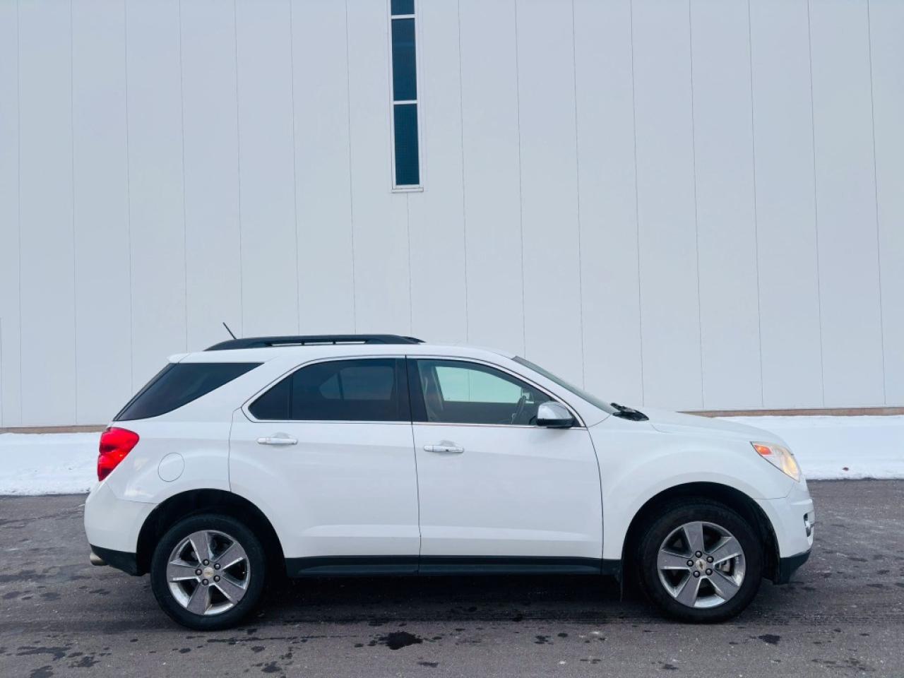2015 Chevrolet Equinox LT 4dr SUV AWD w/2LT (2.4L 4cyl 6A) Photo