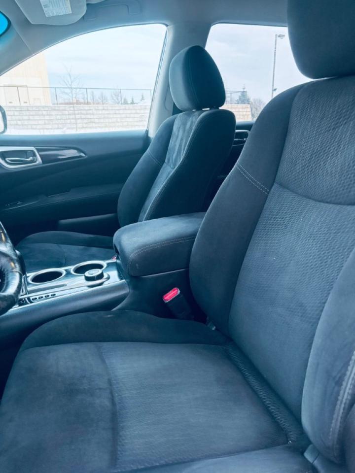 2014 Nissan Pathfinder SL 4dr SUV 4WD (3.5L 6cyl CVT) Photo