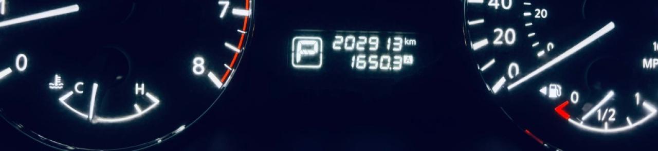 2014 Nissan Pathfinder SL 4dr SUV 4WD (3.5L 6cyl CVT) Photo