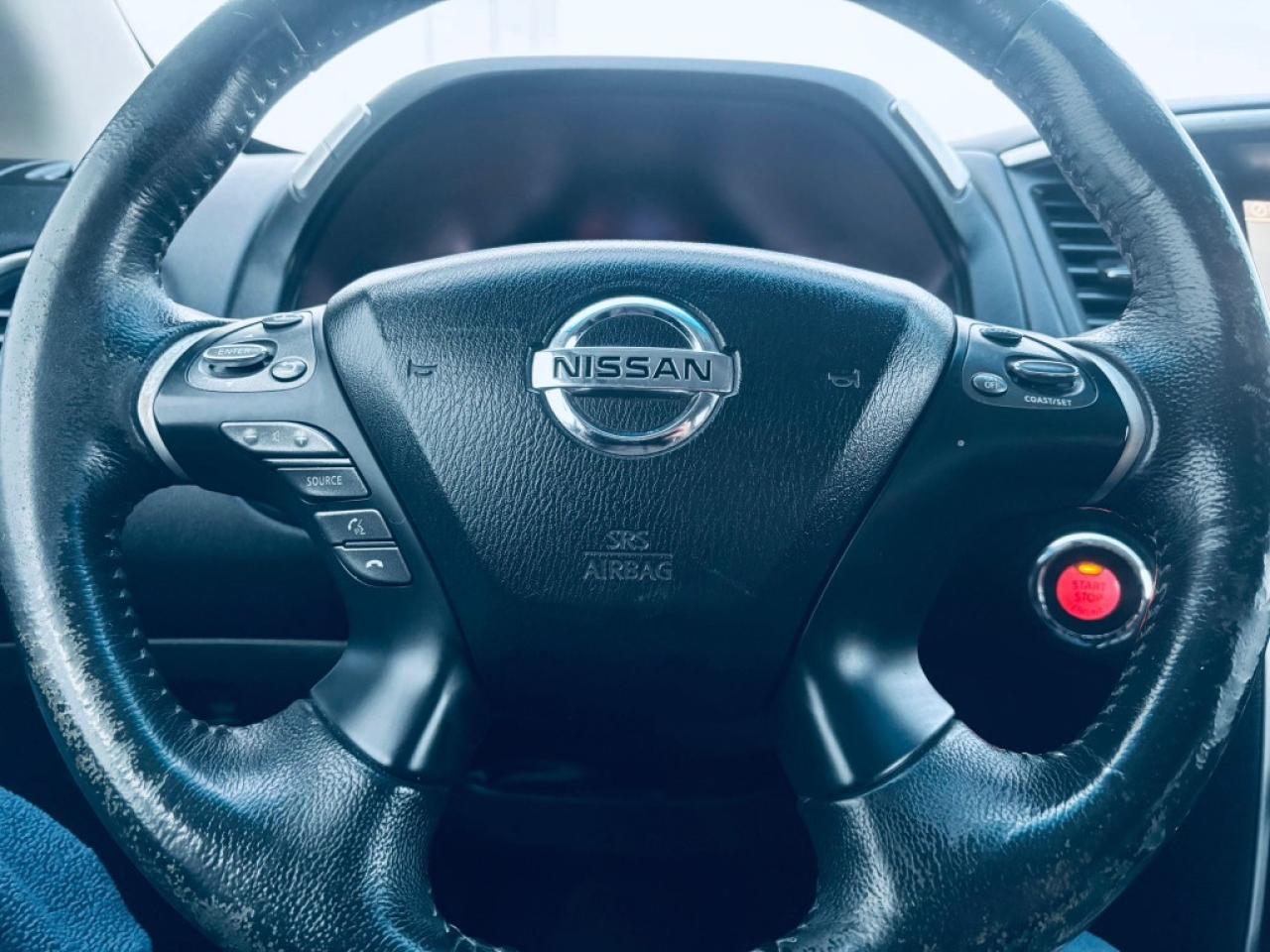 2014 Nissan Pathfinder SL 4dr SUV 4WD (3.5L 6cyl CVT) Photo