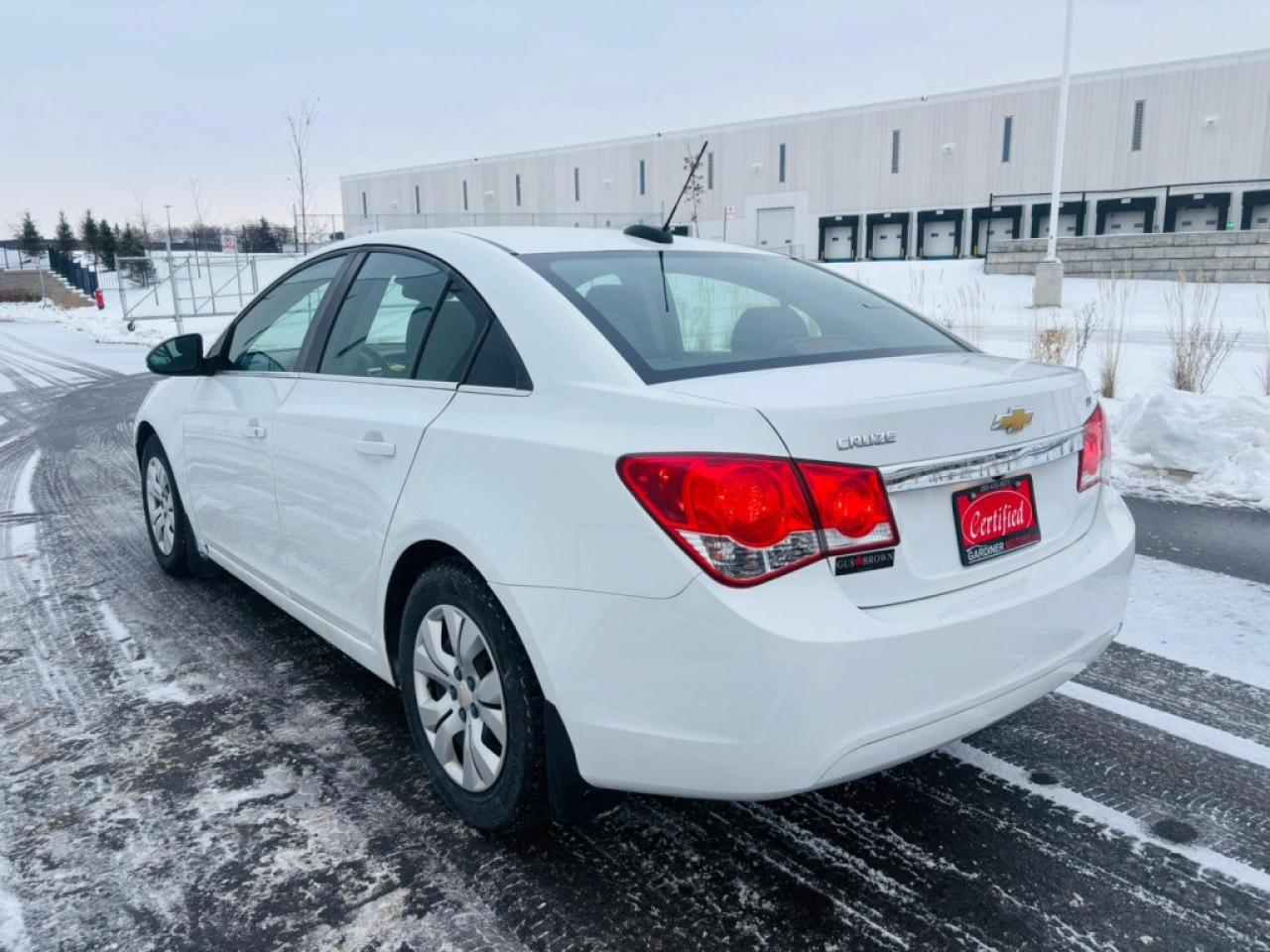 2015 Chevrolet Cruze 1LT 4dr Sedan (1.4L 4cyl Turbo 6A) Photo4