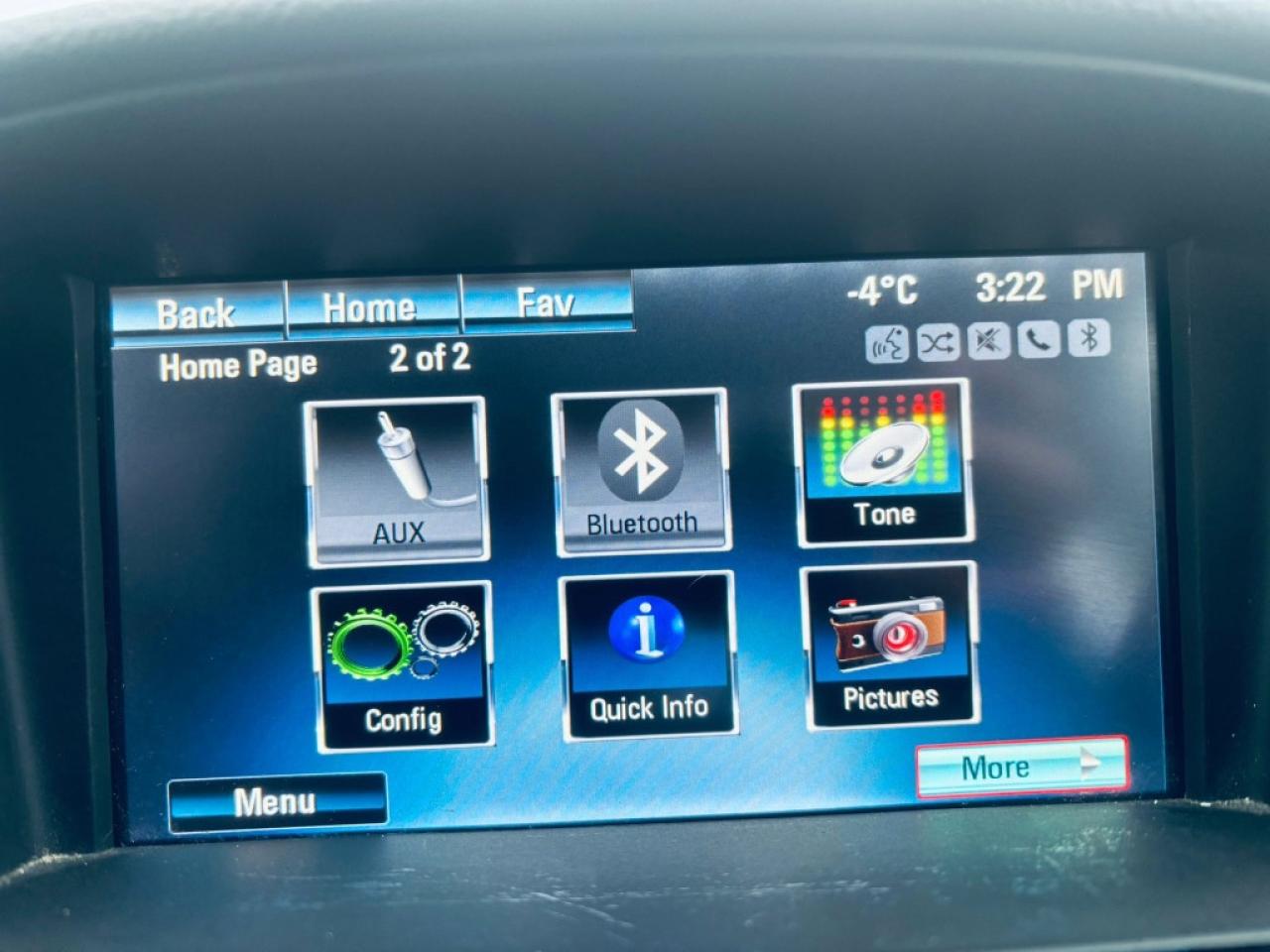 2015 Chevrolet Cruze 1LT 4dr Sedan (1.4L 4cyl Turbo 6A) Photo