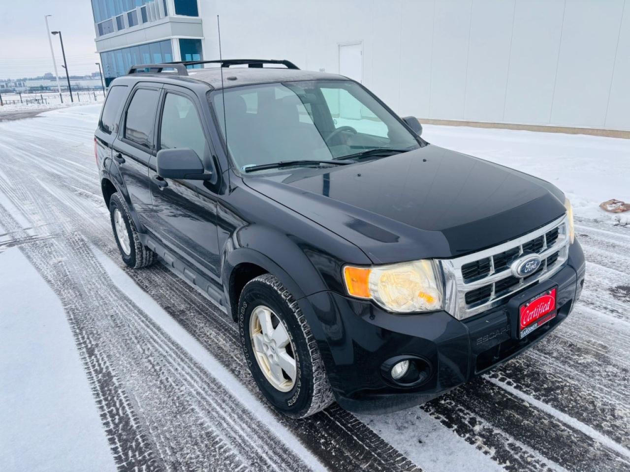 2011 Ford Escape XLT 4dr SUV AWD (2.5L 4cyl 6A) Photo