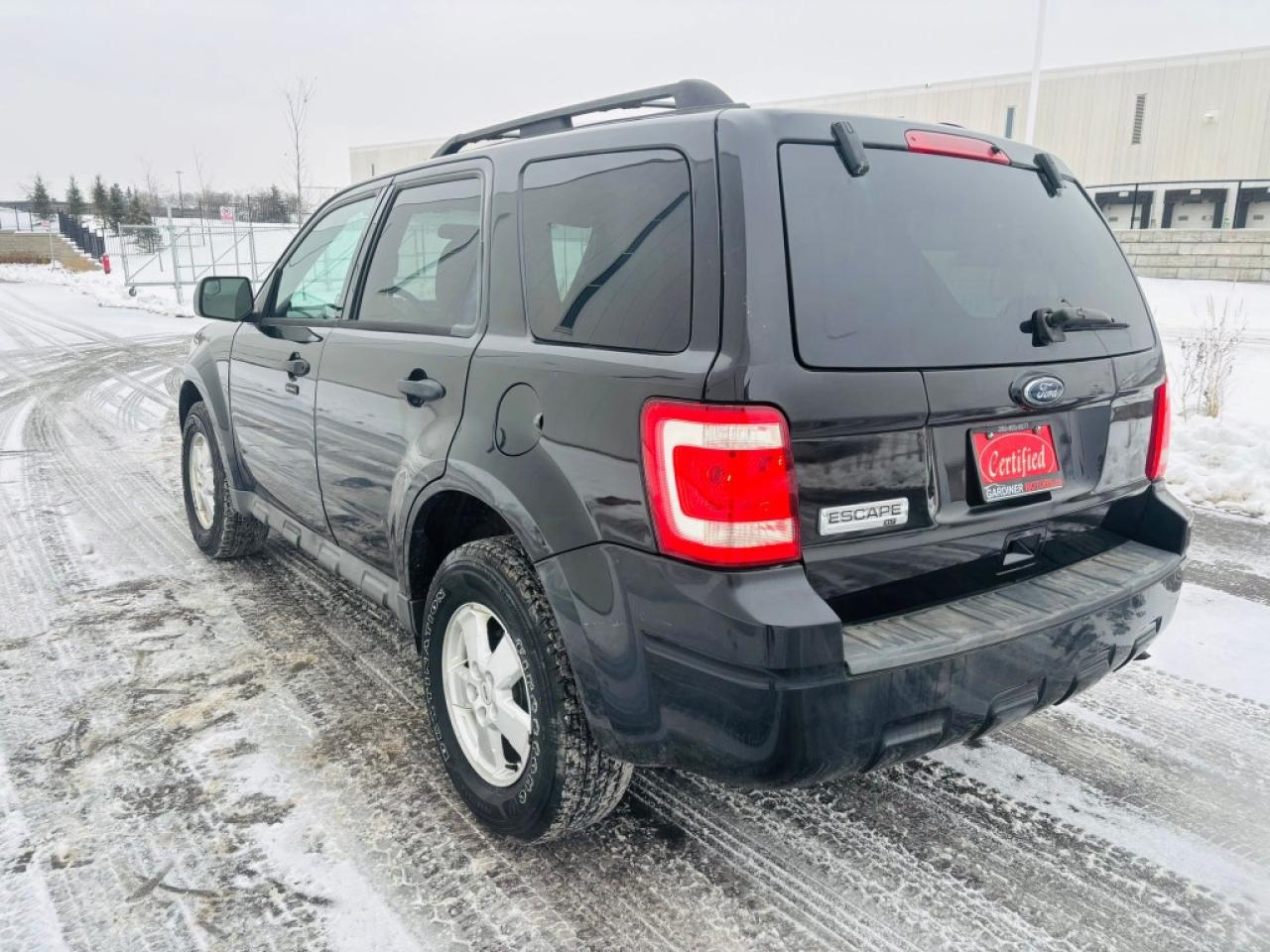 2011 Ford Escape XLT 4dr SUV AWD (2.5L 4cyl 6A) Photo