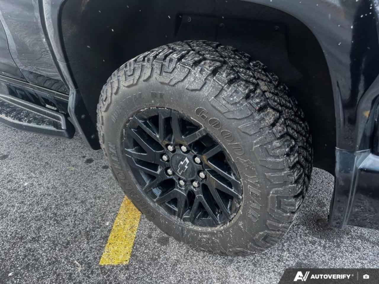 2024 Chevrolet Silverado EV RST  RST, MAX RANGE, 4WD, SUNROOF Photo