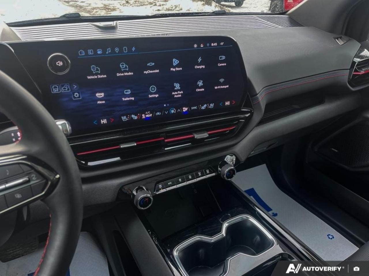 2024 Chevrolet Silverado EV RST  RST, MAX RANGE, 4WD, SUNROOF Photo